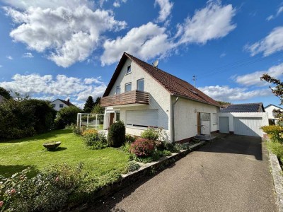 Geräumiges Einfamilienhaus mit 7 Zimmern in Dornstadt-Tomerdingen mit großem Garten