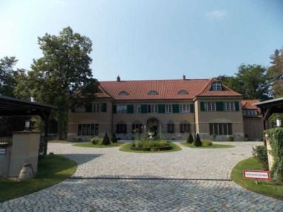 Traumhafte 4-Raumwohnung im Herrenhaus in Markkleeberg