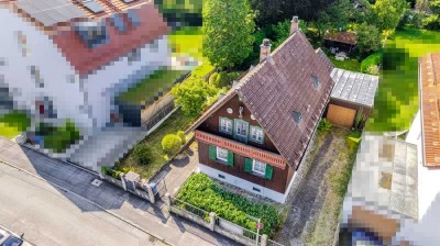 Großes Grundstück mit Einfamilienhaus zur Wohntraumgestaltung - Neubau oder Kernsanierung