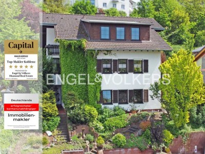 Einfamilienhaus mit Einliegerwohnung in gefragter Lage von Urbar mit Rheinblick