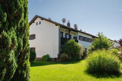 Sanierungsbedürftige 2,5-Zi.-Wohnung mit Balkon & Gartenanteil – ideal zum Selbstgestalten