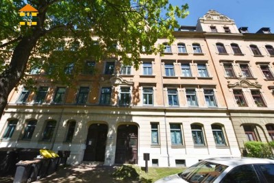 *TOP-Wohnung mit Dusche - auch WG-geeignet - toller grüner Hausgarten*