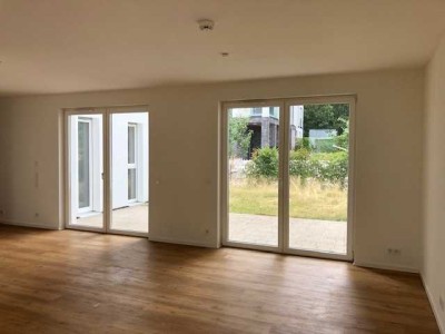 Erdgeschosswohnung mit 2 Terrassen im Neubaugebiet