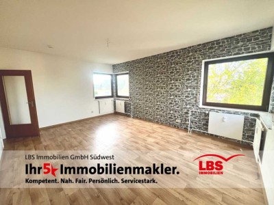 Helle Wohnung mit zwei Zimmer in Andernach.