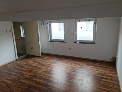 Einfamilienhaus mit Ausbaupotenzial in Grünberg-Lumda