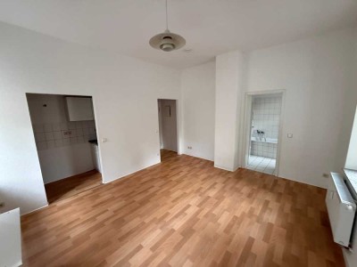 Wunderschöne Hochparterre-Wohnung in Gera-Debschwitz-West