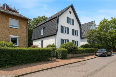 Großzügige Villa im Zentrum von Blankenese