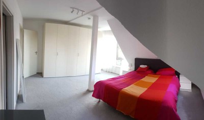 Helle und modern geschnittene 3-Zimmer-DG-Wohnung mit Südbalkon und EBK in Bad Dürkheim - Seebach