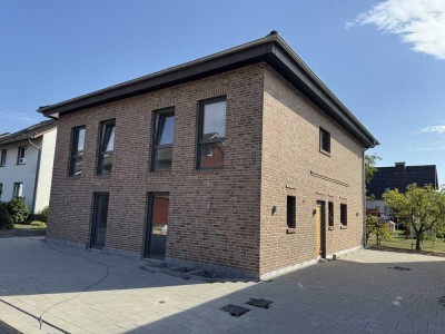 Neubau | Doppelhaushälfte in Ostenland
