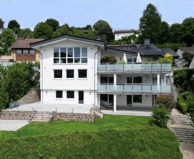 Jetzt investieren – später einziehen: Exklusives Anwesen in Panoramalage von Eppstein