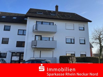 ILVESHEIM VON OBEN GENIEßEN: Charmante DG-Wohnung mit Balkon auf Erbpacht!