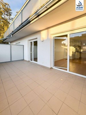 Schöne 2 - Zimmerwohnung mit großer Terrasse in zentraler Lage