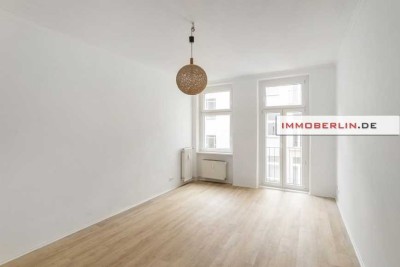 IMMOBERLIN.DE - Ersteinzug nach Sanierung! Stilvolle Altbauwohnung in urbaner Ruhelage