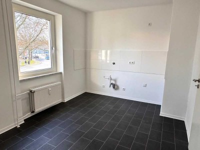 * Klein aber FEIN * Singlewohnung FÜR 1 PERSON - RENOVIERT ab 16.12. * Duschbad * nähe Volkspark *