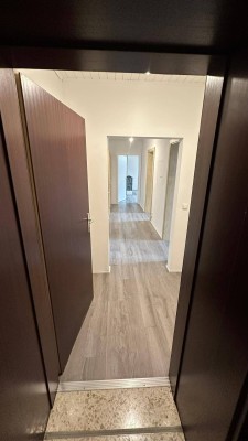 Ruhige 4-Zimmer-Wohnung mit spektakulärem Bergpanorama in Admont
