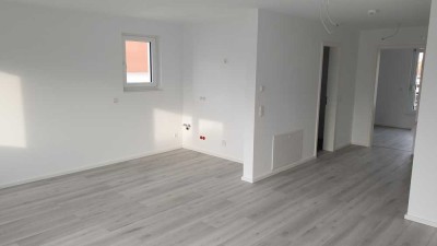 2ZW Neubau | Balkon | 1 km zum S-Bahnhof