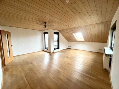 Schöne 4-Zimmer-Wohnung mit Dachterrasse und EBK in Sinsheim-Hoffenheim