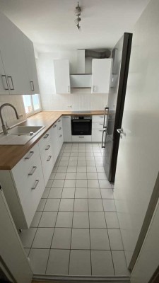 3-Zimmer-Wohnung mit Einbauküche und Balkon in Braunschweig-Stöckheim (Nähe Markt)
