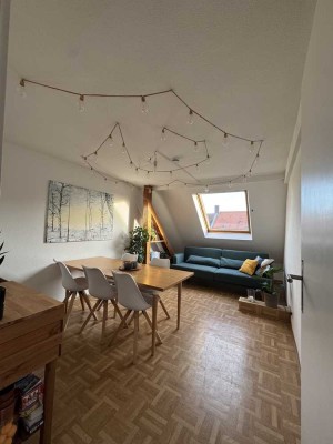 Lichtdurchflutete, gemütliche 2-Zimmerwohnung