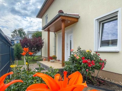Gelegen in der begehrten Waldsiedlung – mit Terrasse & gepflegtem Garten