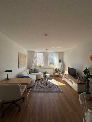 Vollständig renovierte 2-Raum-Wohnung mit Einbauküche und Dachterasse in Lünen