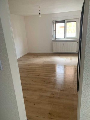 Erstbezug nach der Sanierung - 3 Zi Wohnung in Schöneck-Büdesheim