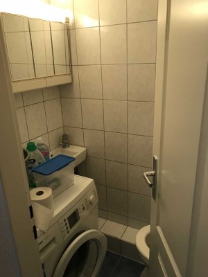 Renovierte 4-Zimmer Wohnung mit Balkon in Frankfurt