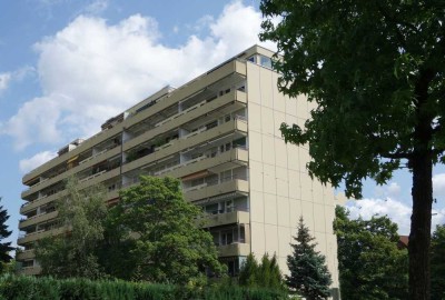 Gepflegte 3 1/2 -Zi.-ETW mit Garage