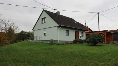 Gepflegtes Einfamilienhaus mit großem Grundstück in ländlicher Umgebung