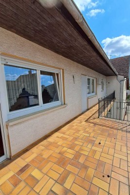 Familienfreundliches Wohnhaus mit großem Balkon
