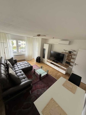 Klimatisierte 3-Zimmer Wohnung mit Balkon in Frankfurt-Niederrad