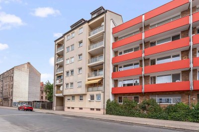 Großzügige 2-Zi-Wohnung mit Balkon und Stellplatz in Fürth (Südstadt)