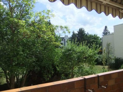 Großzügige 3,5-Zimmer-Wohnung mit 2 Balkonen, Regensburg-West