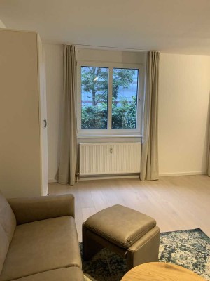 Erstbezug nach Renovierung 1-Zimmer Wohnung mit Badewanne
