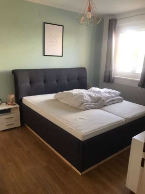 Ansprechende und modernisierte 3-Raum-Wohnung mit gehobener Innenausstattung mit EBK in Hameln