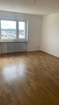 Hoch hinaus! Gepflegte 2-Zimmer-Wohnung in Manching