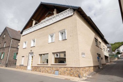 Appartment Haus mit zusätzlichem Bauplatz