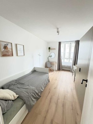 Erstbezug in Bestlage! Top-modernes Zimmer in neu sanierter Design-WG