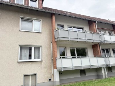 Modernisierte Wohnung mit drei Zimmern und Balkon in Uelzen SOFORT FREI