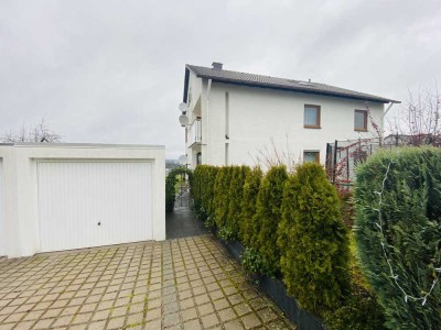 Renovierte 4,5-Zimmer-Wohnung mit Balkon und Garten im EG in Schopfloch ohne Provinsion