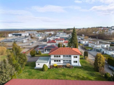 Besondere Gelegenheit! Großzügiges Einfamilienhaus im Villenstil mit weitläufigem Grundstück