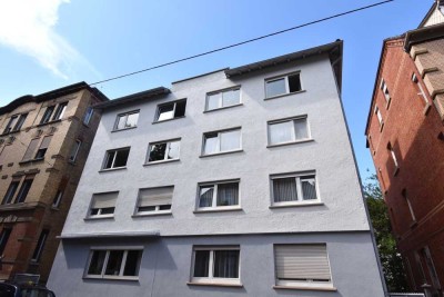 **Attraktive Kapitalanlage in Stuttgart - 8 Wohnungen in einem gepflegten Mehrfamilienhaus**