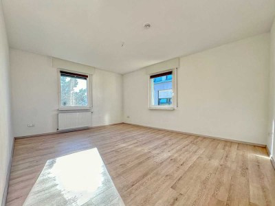 TOLLE LAGE IN ZUFFENHAUSEN
- kernsanierte Wohnung, hell, gut geschnitten, gut gelegen