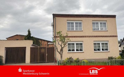 Familien-Stadthaus mit Nebengelass