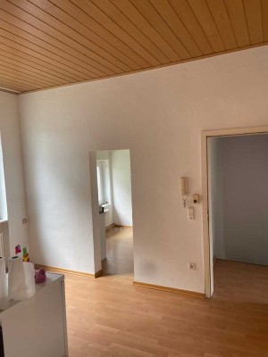 Zwei Zimmer Wohnung in Kessenich