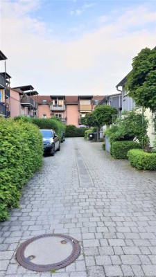 Idyllische 3-Zimmer-Wohnung mit Balkon und EBK in Neufahrn