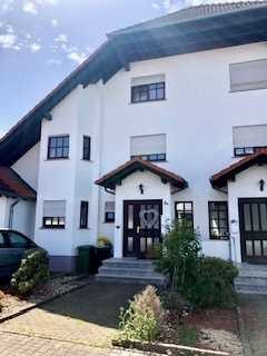 Ansprechende 2-Zimmer-Souterrain-Wohnung mit gehobener Innenausstattung in Bestlage in Nidderau