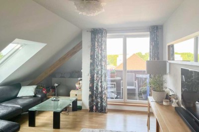 Sichere Mieteinnahmen in Berlin-Karlshorst – Gepflegte DG-Wohnung mit Dachbodennutzung