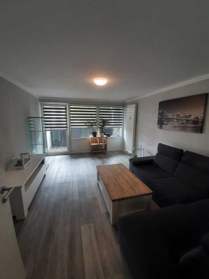 Top 2 Zimmer Wohnung mit Balkon!