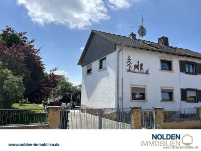 ***ALT TRIFFT NEU: DHH ZUR SANIERUNG ODER FÜR IHREN NEUBAU***